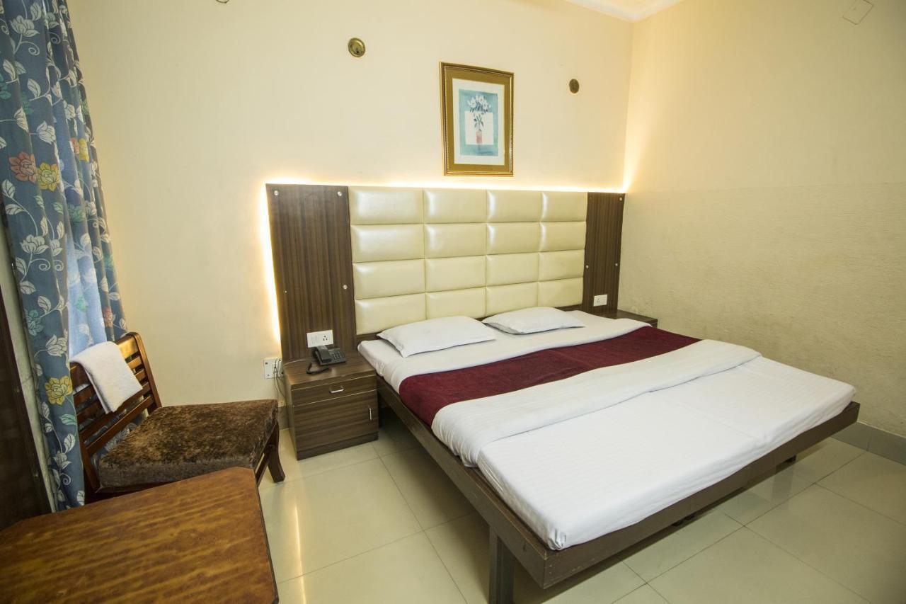 Wow Stayz2 Hotel Jahanvi Dale Haridwār Eksteriør bilde